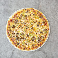pizza with mushroom - green pepper